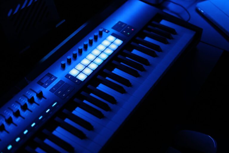 Formation MAO se former en — équipement studio de production musicale