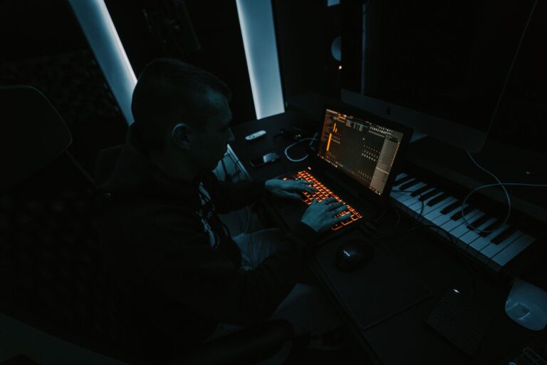 Composer sa première musique sur — logiciel de production musicale sur ordinateur