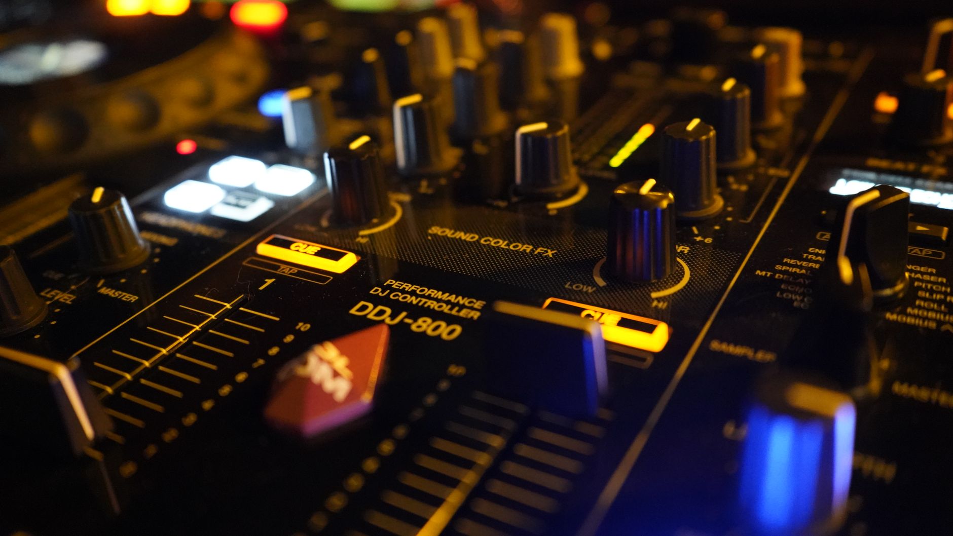 Table de mixage DJ quel — configuration de matériel de mixage DJ